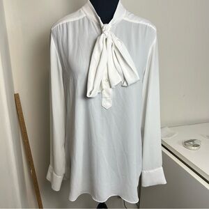 Aritzia Babaton Hestia Style Bow-Tie Georgette Blouse - Marshmallow-Size-Medium